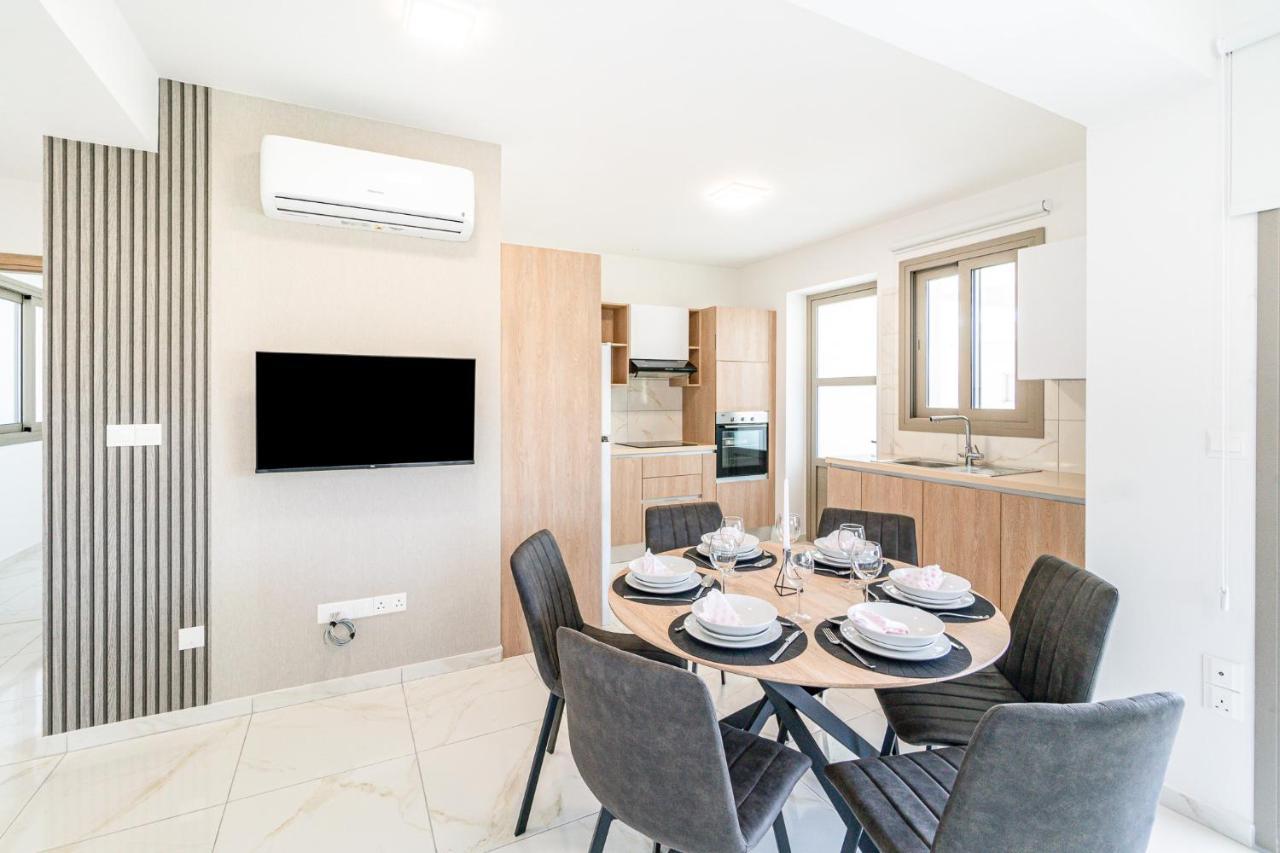 Adolina Apartments By Ezoria Villas Pafos Dış mekan fotoğraf