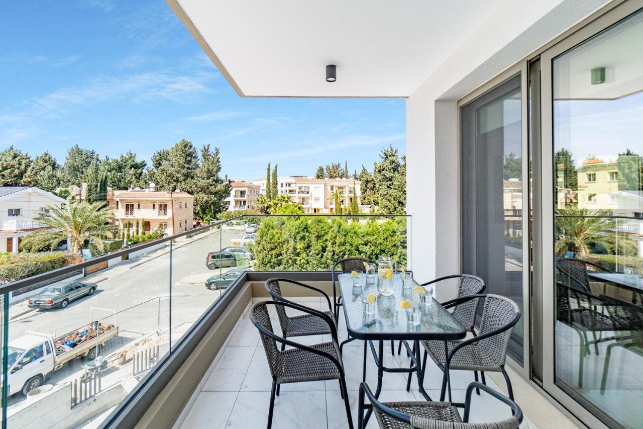 Adolina Apartments By Ezoria Villas Pafos Dış mekan fotoğraf