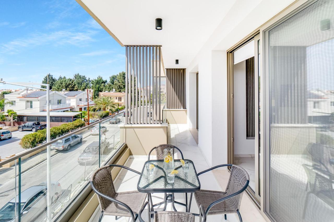 Adolina Apartments By Ezoria Villas Pafos Dış mekan fotoğraf